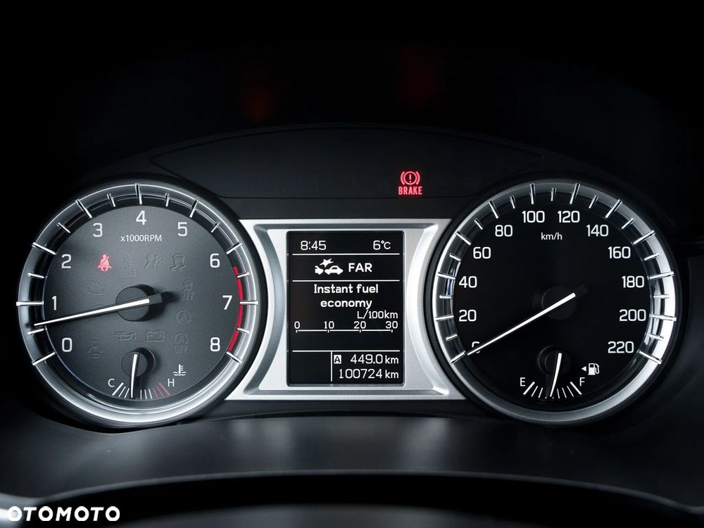 Suzuki Vitara 1.6 Premium 2WD - 38