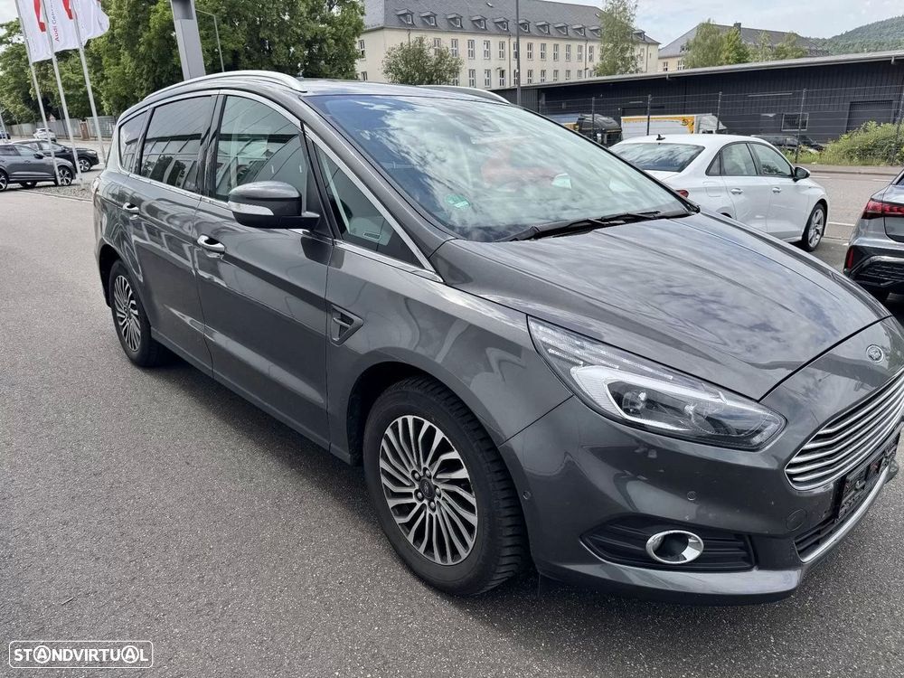 Ford S-Max 1.5 Eco Boost Start-Stopp TITANIUM - 4