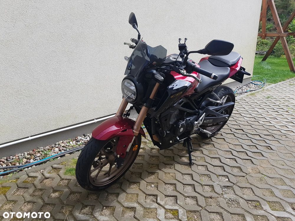 Honda CB - 4