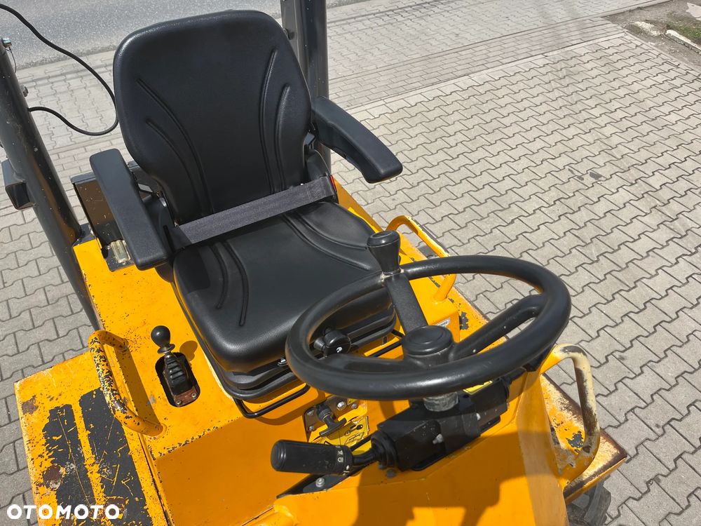 Thwaites Mach 2080 3 Tonne Hydrostatic - 16