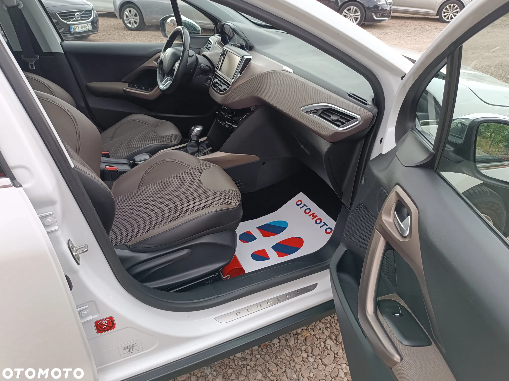 Peugeot 2008 1.2 Pure Tech GPF Active - 22