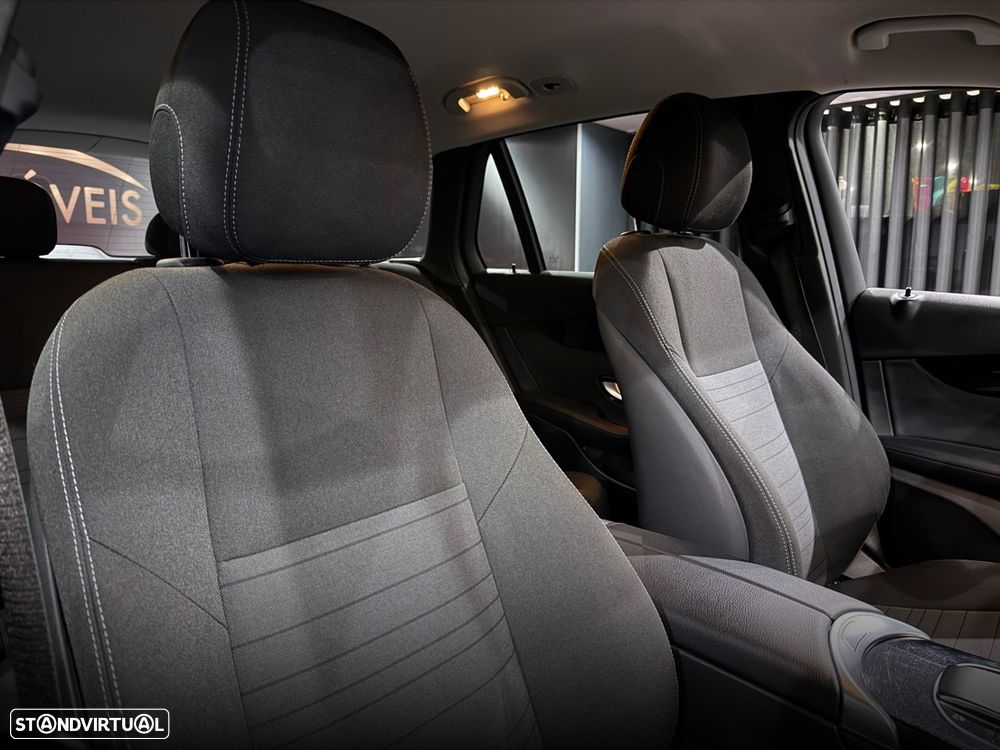 Mercedes-Benz GLC 300 de 4Matic 9G-TRONIC - 36