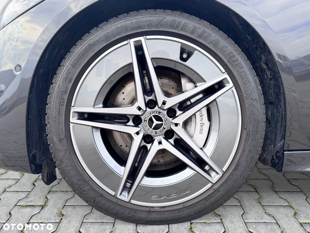 Mercedes-Benz Klasa C 180 mHEV AMG - 10