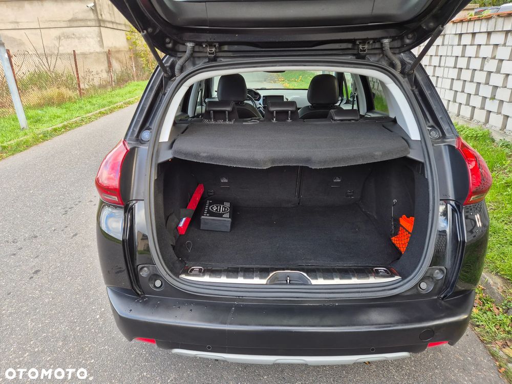 Peugeot 2008 1.6 BlueHDi Allure - 10