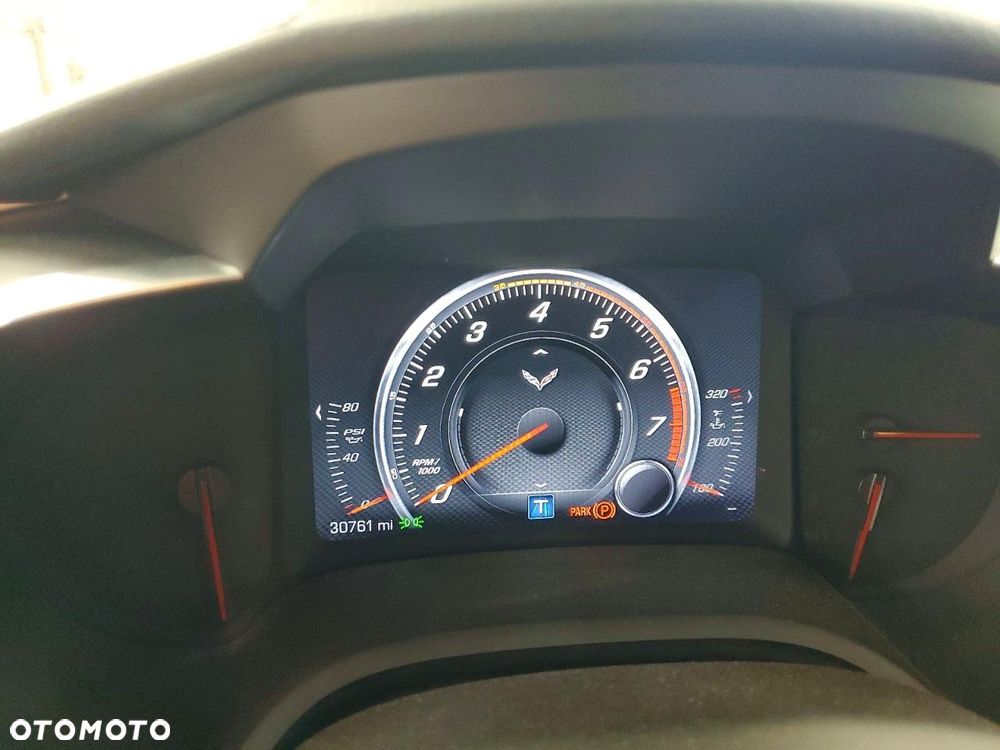 Chevrolet Corvette Stingray 2LT 6.2 V8 Automatik - 8