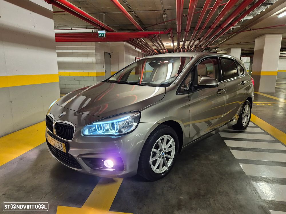 BMW 216 Active Tourer d Line Luxury Auto - 3