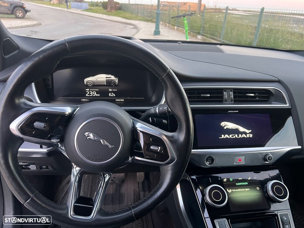 Jaguar I-Pace EV400 AWD R-DYNAMIC SE - 11