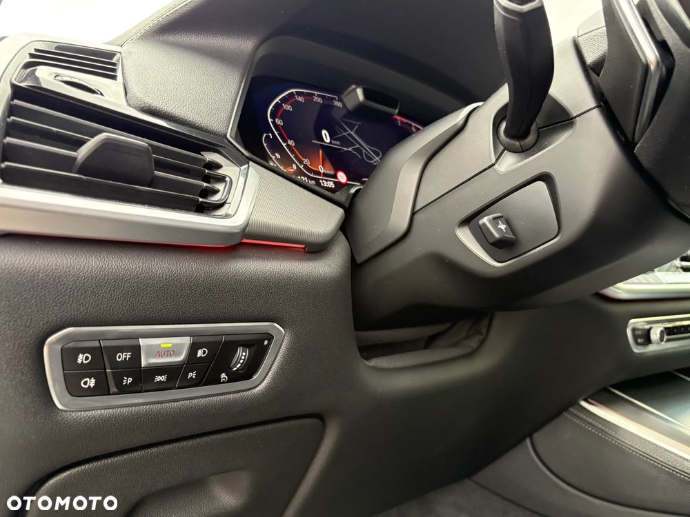 BMW X5 xDrive40i sport - 13