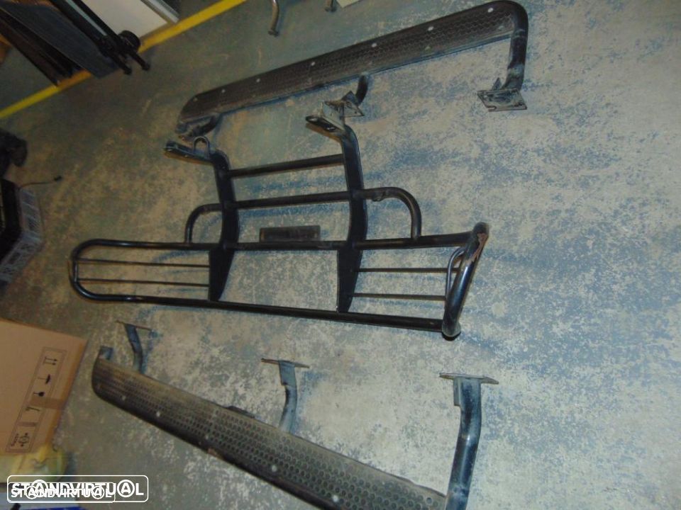 Opel Frontera 1997 grade frontal - 3