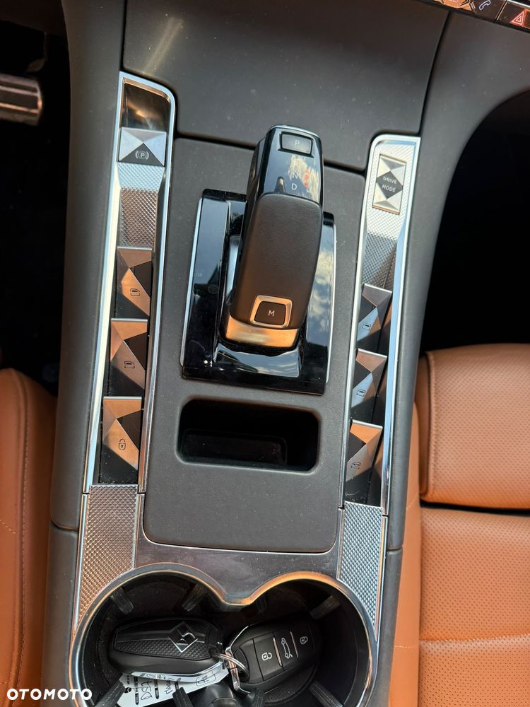 DS Automobiles DS 7 Crossback 1.6 PureTech Grand Chic - 9