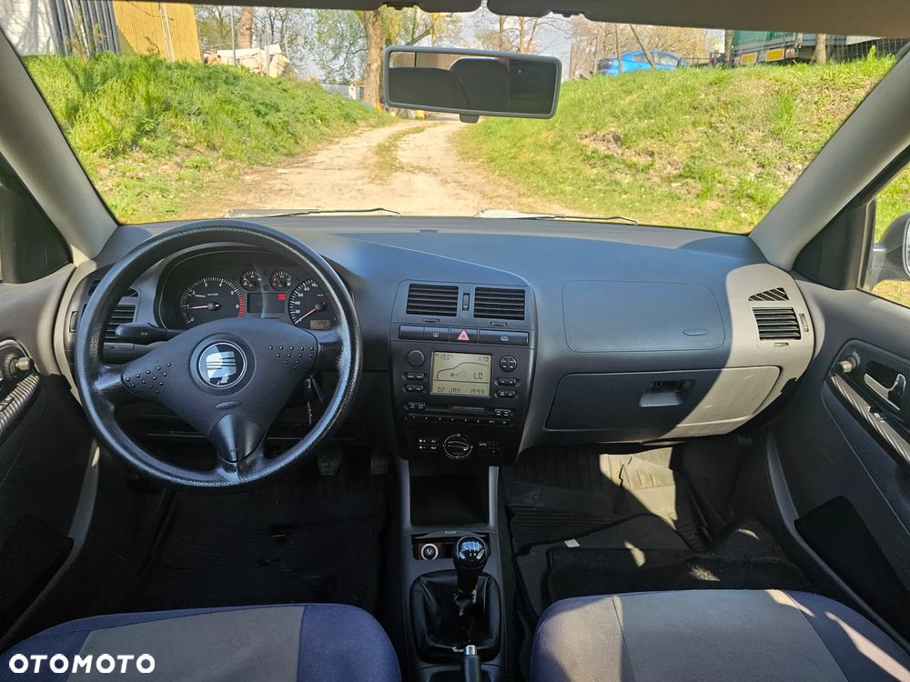 Seat Ibiza 1.4i Select - 5
