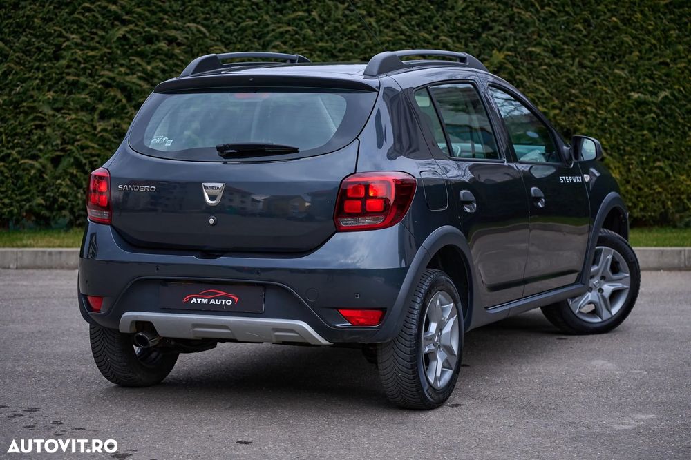 Dacia Sandero Stepway TCe 90 (S&S) Prestige - 8