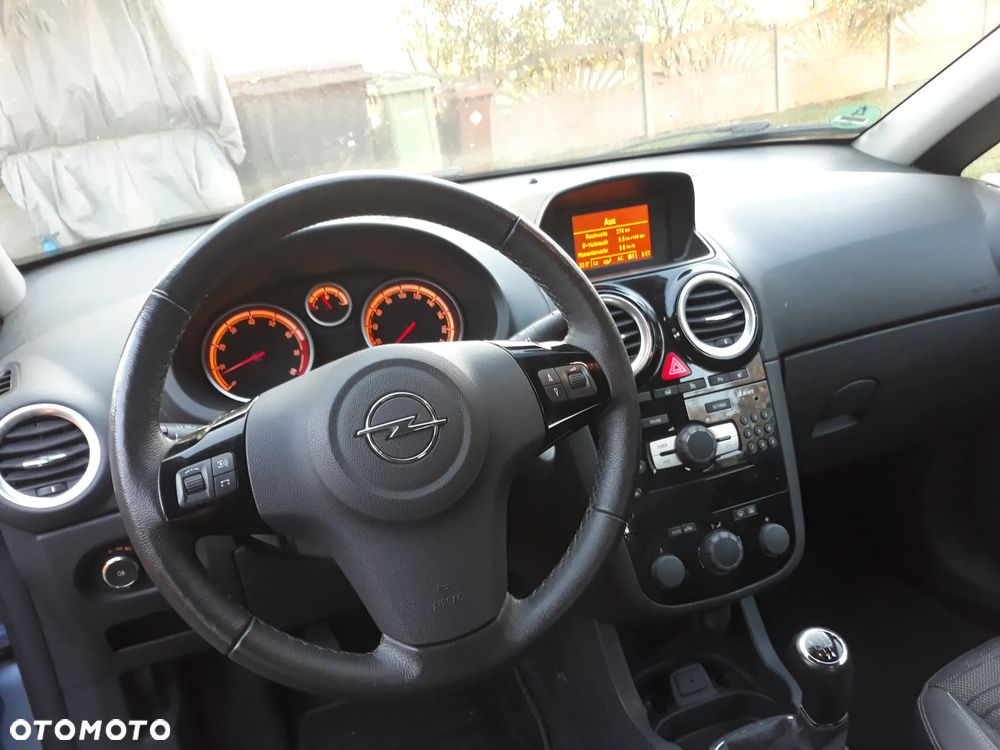 Opel Corsa 1.4 16V Limited Edition - 25