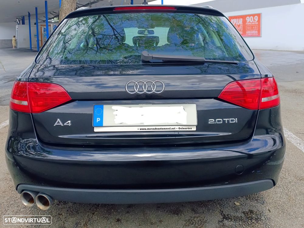 Audi A4 Avant 2.0 TDI - 8