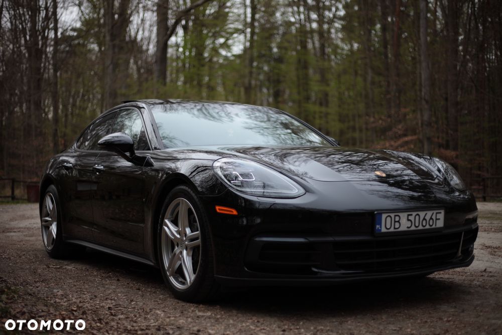 Porsche Panamera 4 - 5