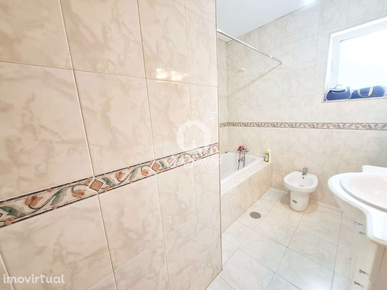 Moradia T4 com jardim e garagem em Beiriz, Póvoa de Varzim - Grande imagem: 3/28