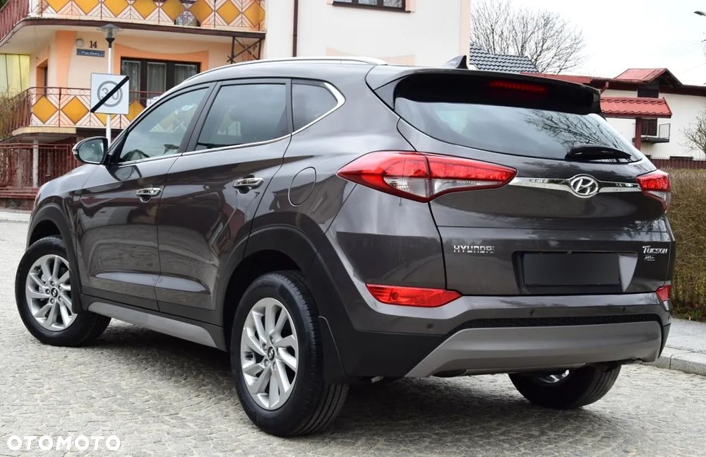 Hyundai Tucson 1.6 GDI BlueDrive Style 2WD - 21
