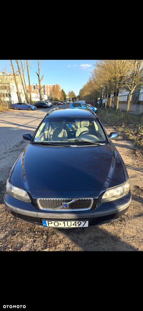Volvo V70 - 1