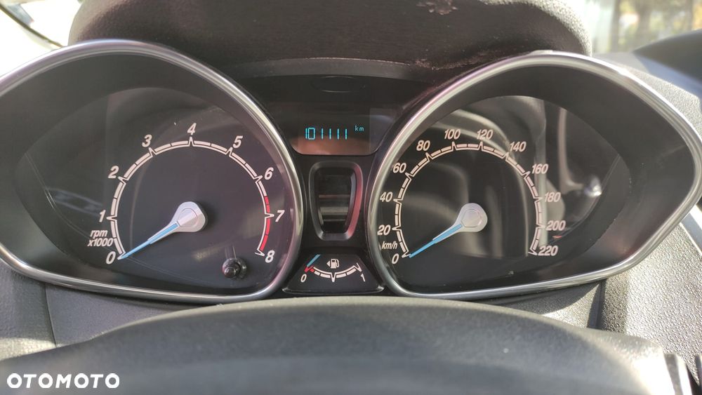 Ford Fiesta - 19