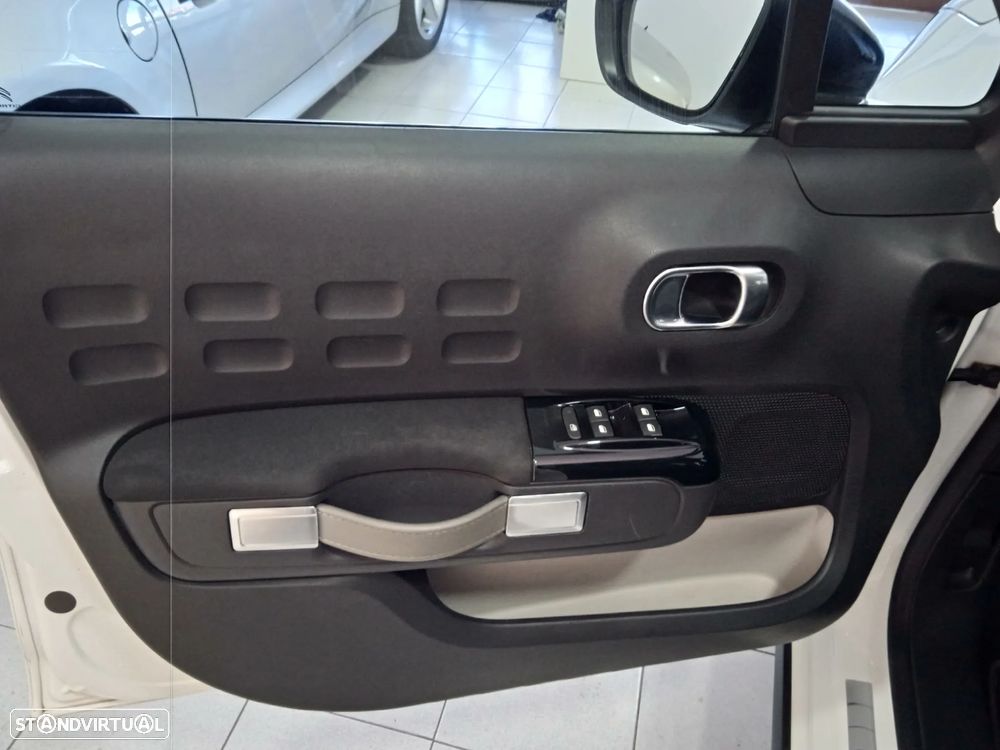 Citroën C3 1.2 PureTech C-Series - 6