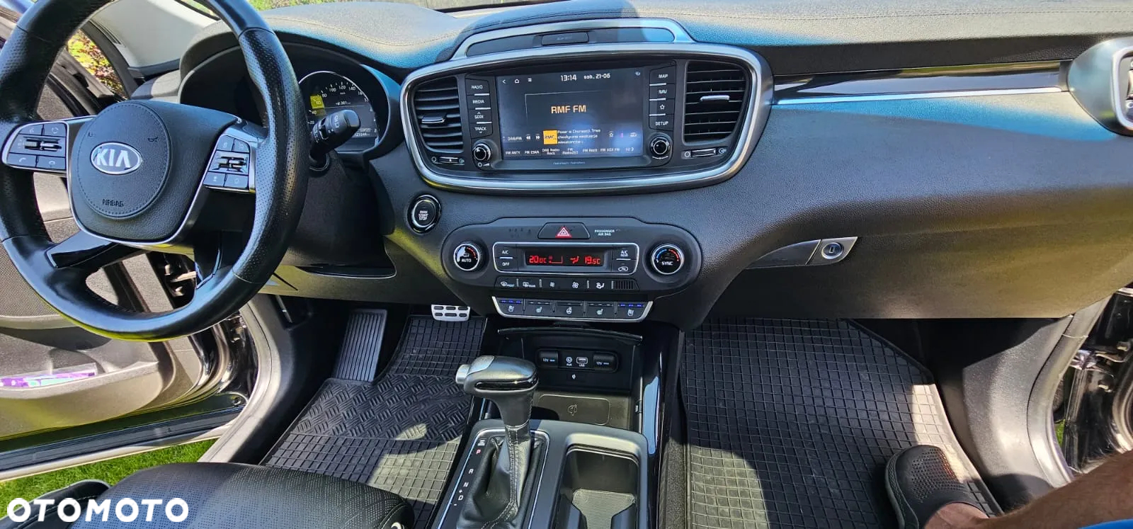 Kia Sorento 2.0 CRDI GT Line - 6