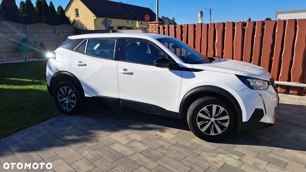 Peugeot 2008 1.5 BlueHDi Allure S&S - 2