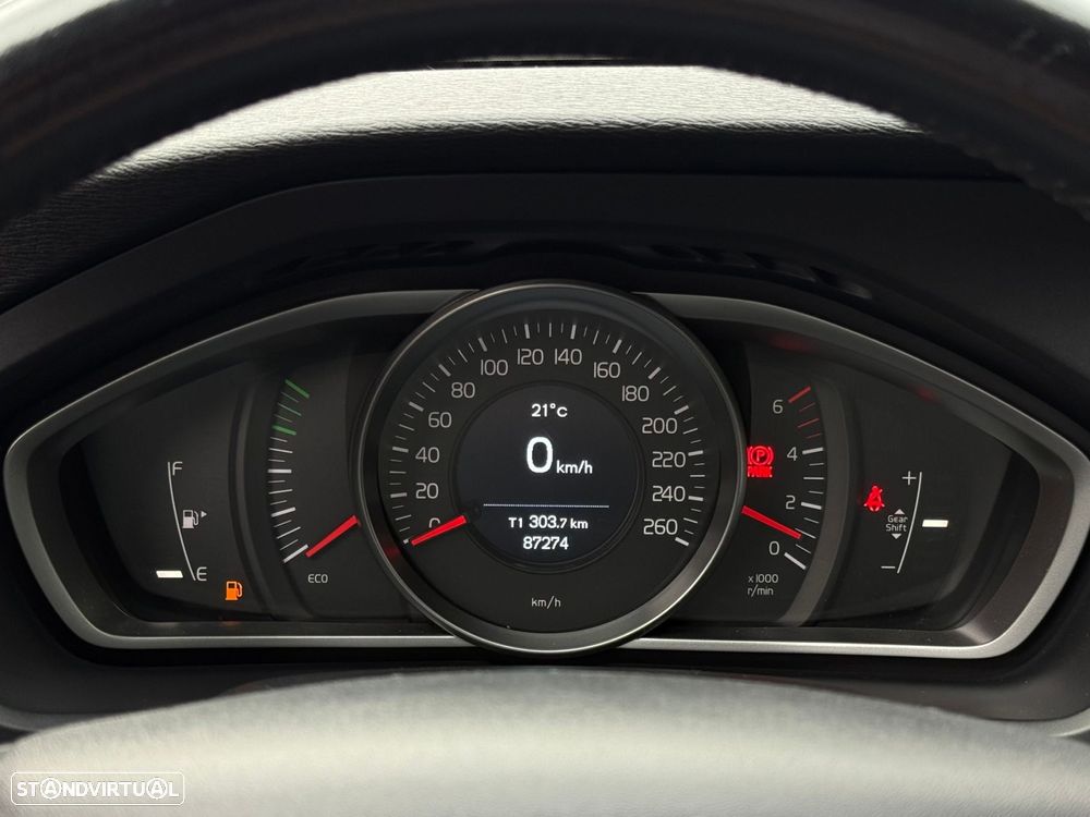 Volvo V40 2.0 D2 Momentum - 12