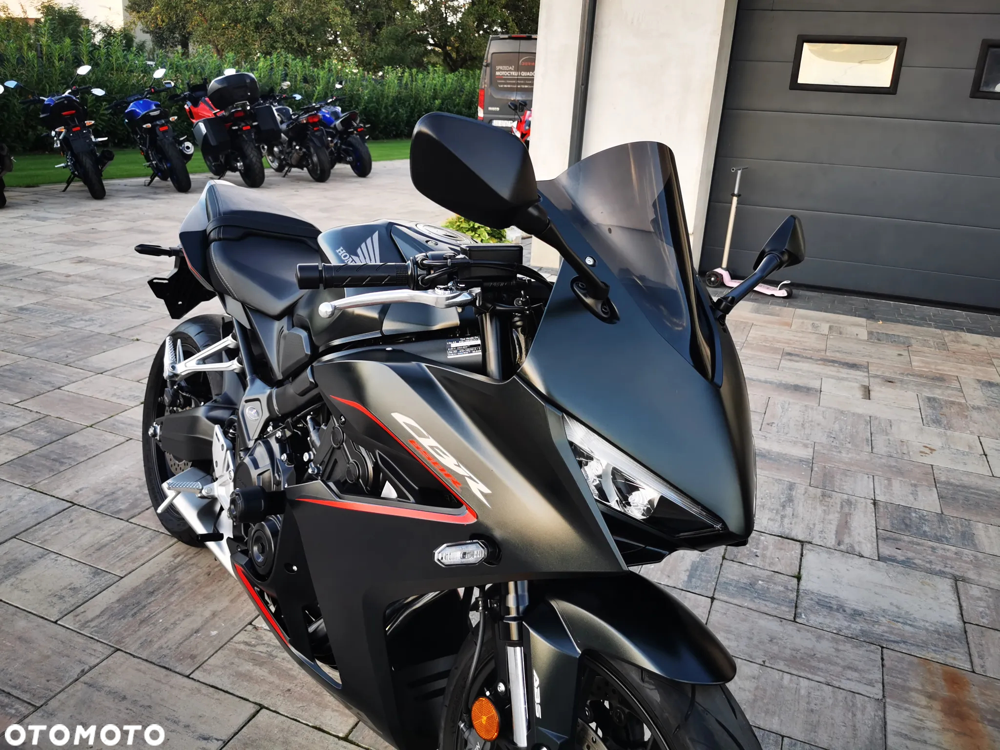 Honda CBR - 24