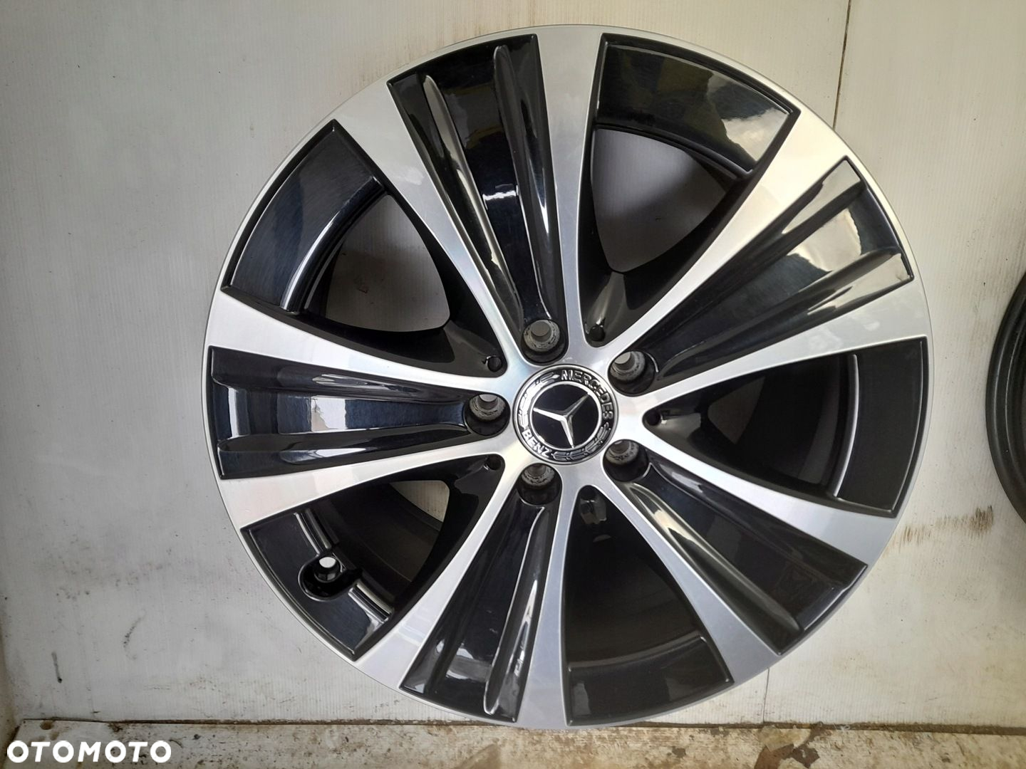 Felgi aluminiowe Mercedes OE A2134013700 8.0"/9.0" x 18" 5x112 ET43/52 - 6