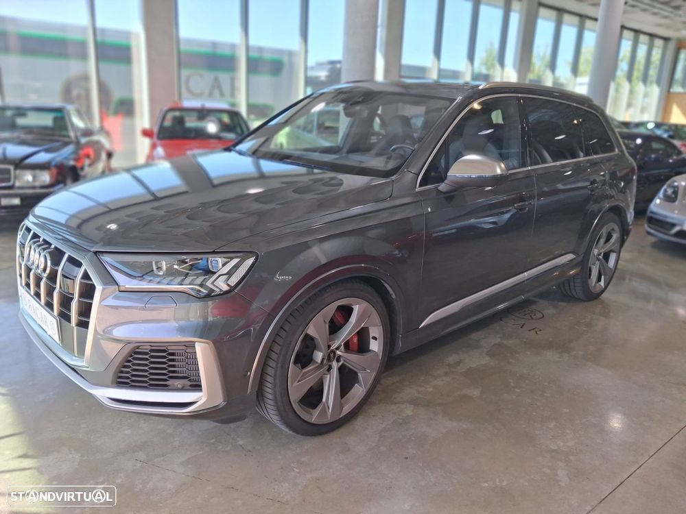 Audi Q7 - 6