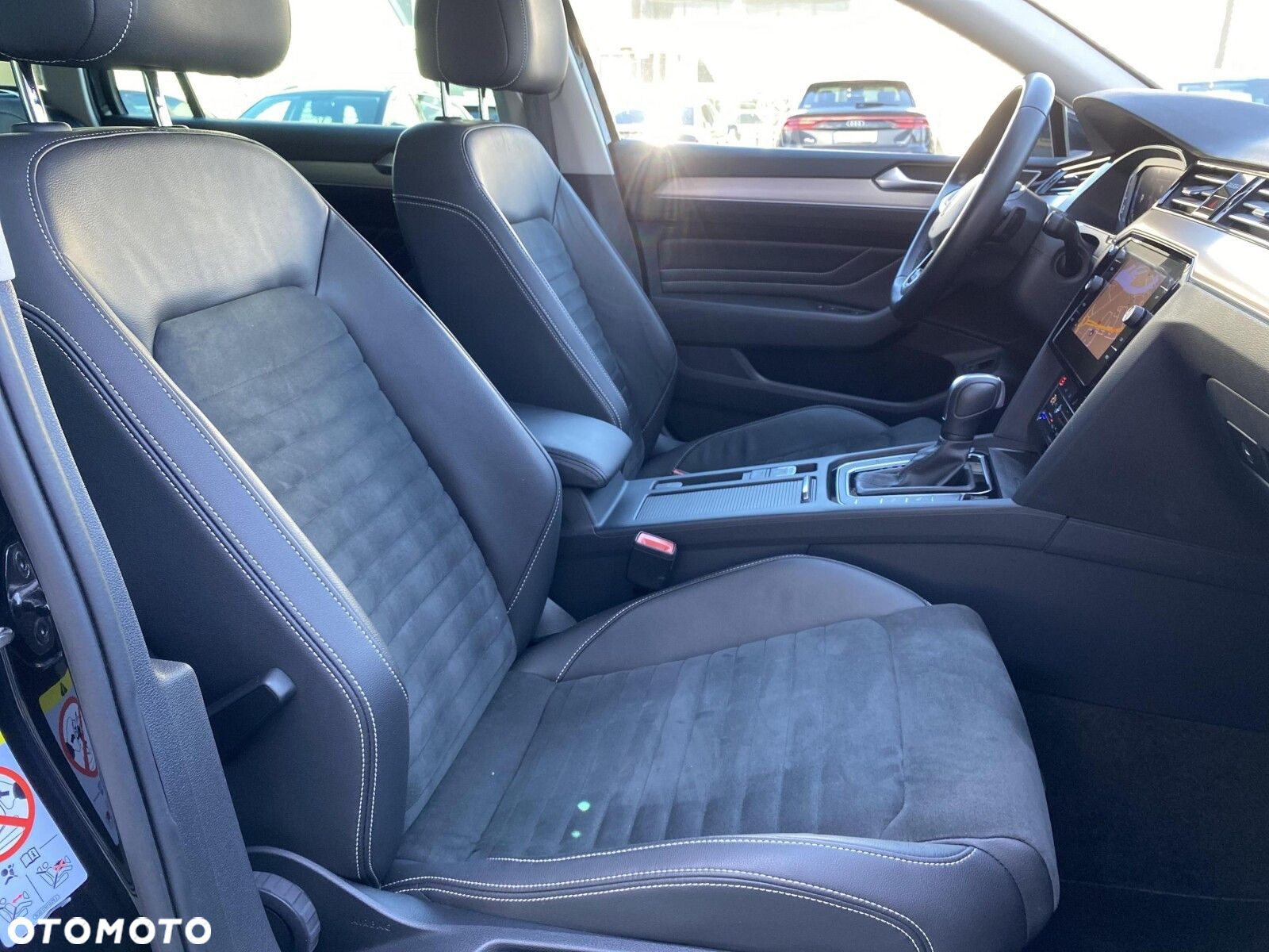 Volkswagen Passat 2.0 TDI 4Mot Elegance DSG - 16