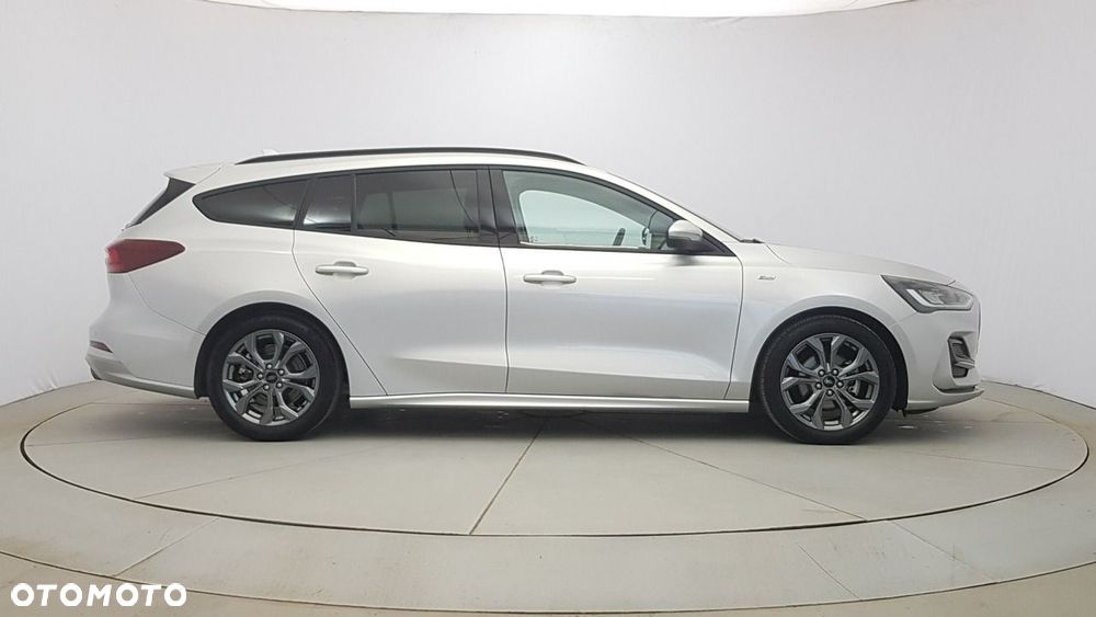 Ford Focus - 8