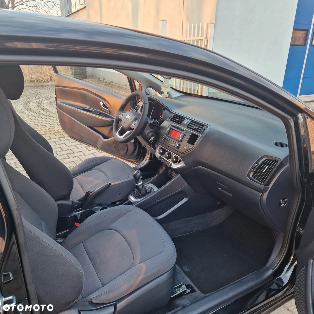 Kia Rio 1.4 Spirit - 8