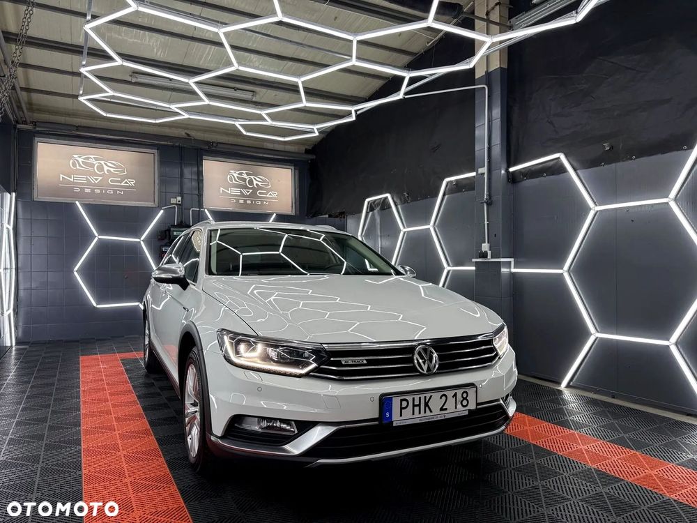 Volkswagen Passat Alltrack 2.0 TDI SCR 4Motion DSG - 2
