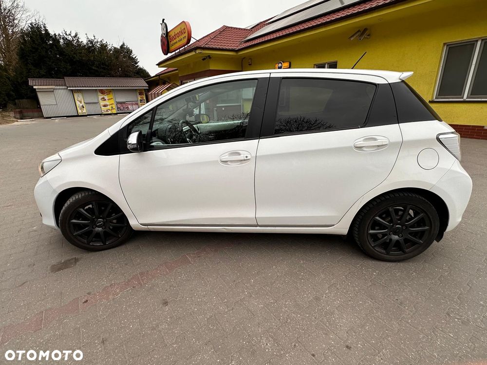 Toyota Yaris 1.33 VVT-i - 9