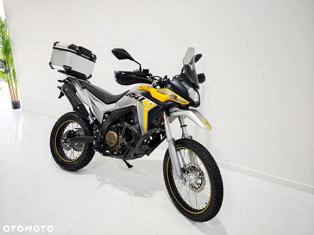 VOGE 300GY RALLY - 2