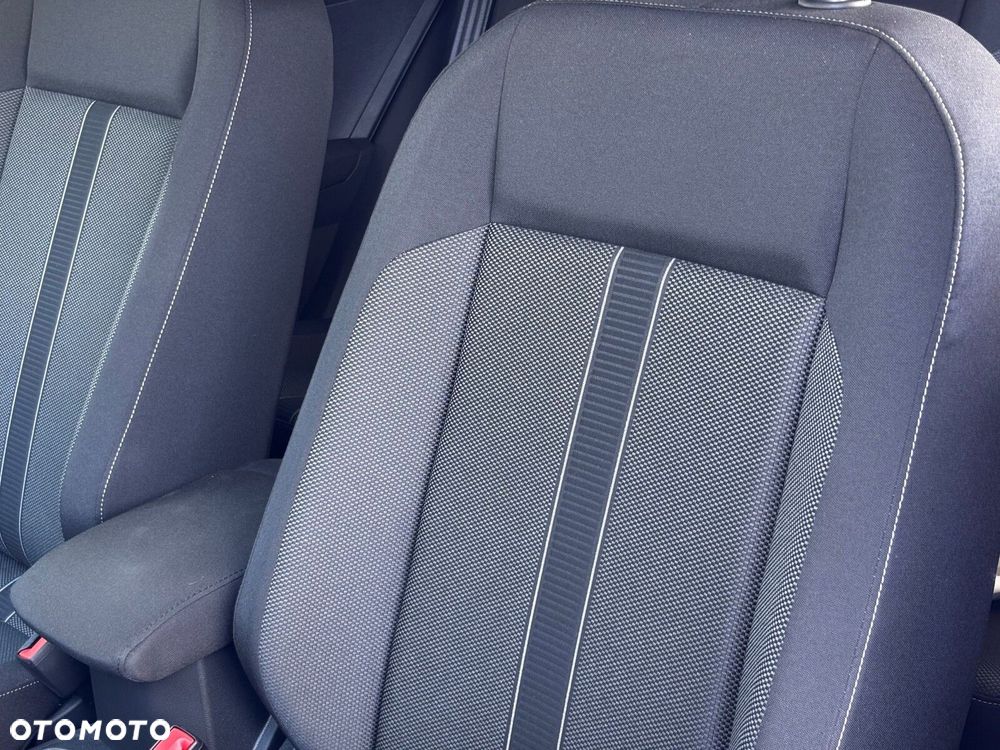Volkswagen T-Roc 1.5 TSI Life - 23