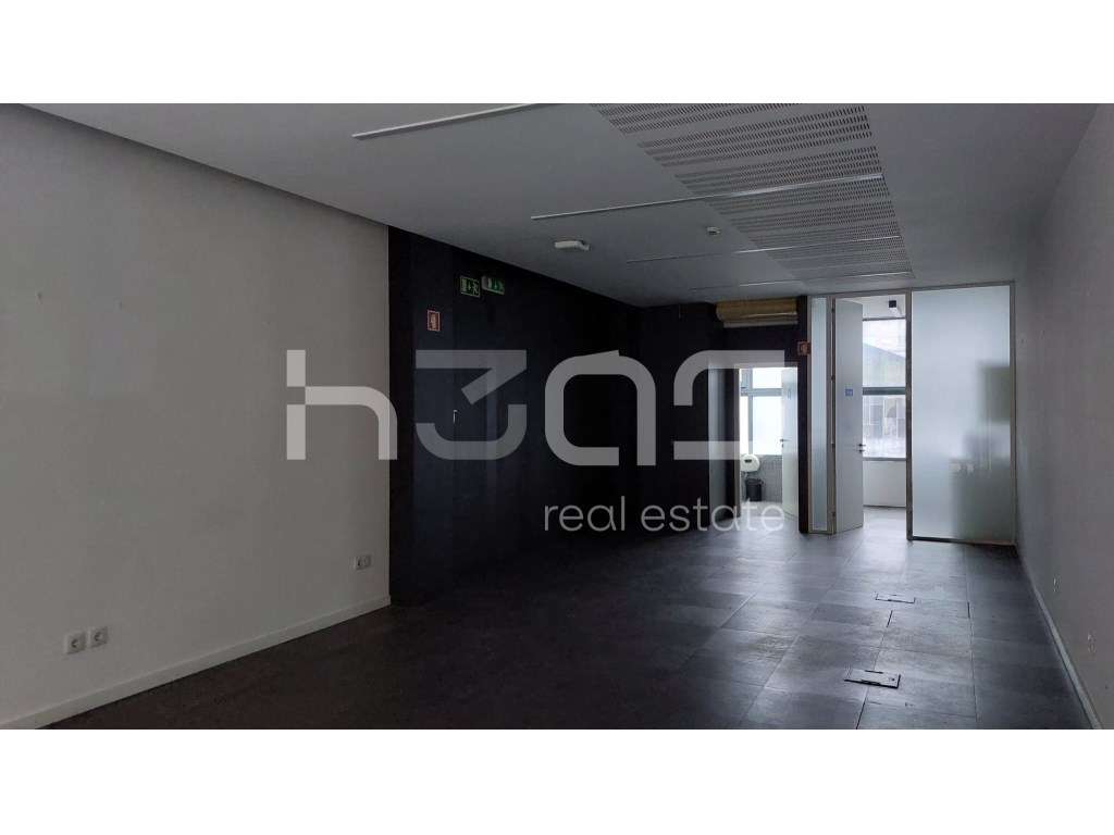 Loja Comercial - 68,50 m² | Zona Central - Braga - Grande imagem: 4/6