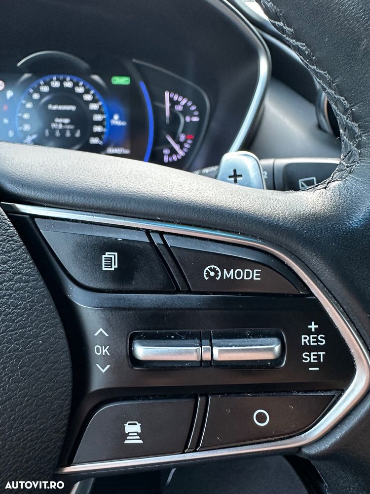 Hyundai Santa Fe ver-2-2-crdi-4wd-8at-luxury - 38