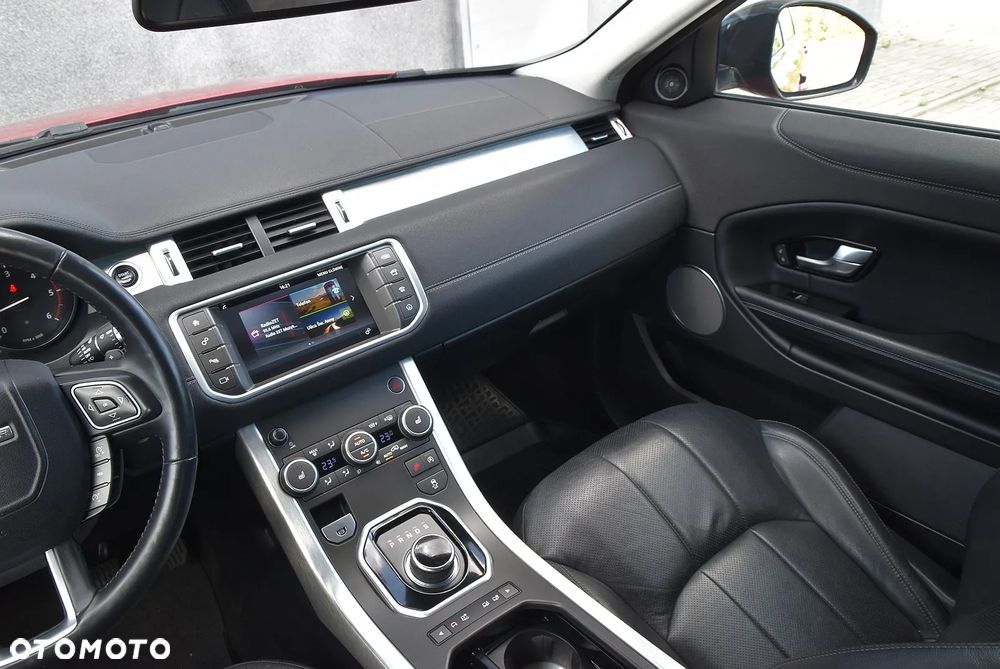 Land Rover Range Rover Evoque - 24