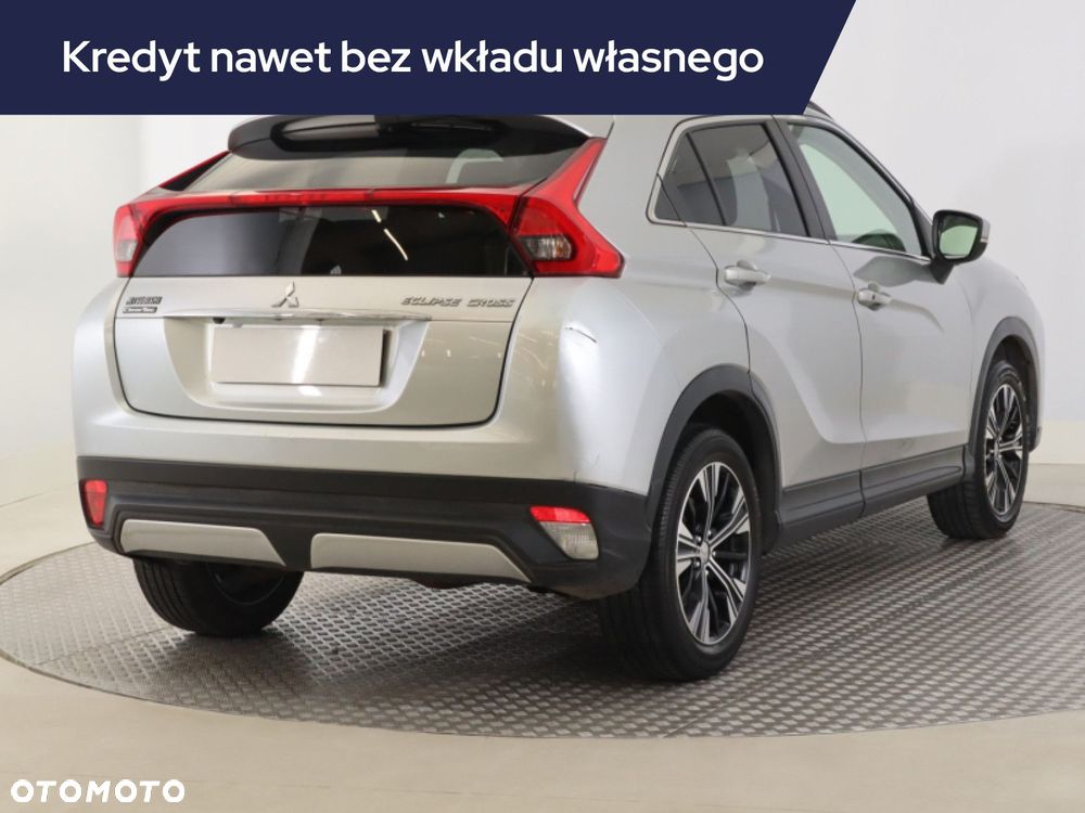 Mitsubishi Eclipse Cross - 7
