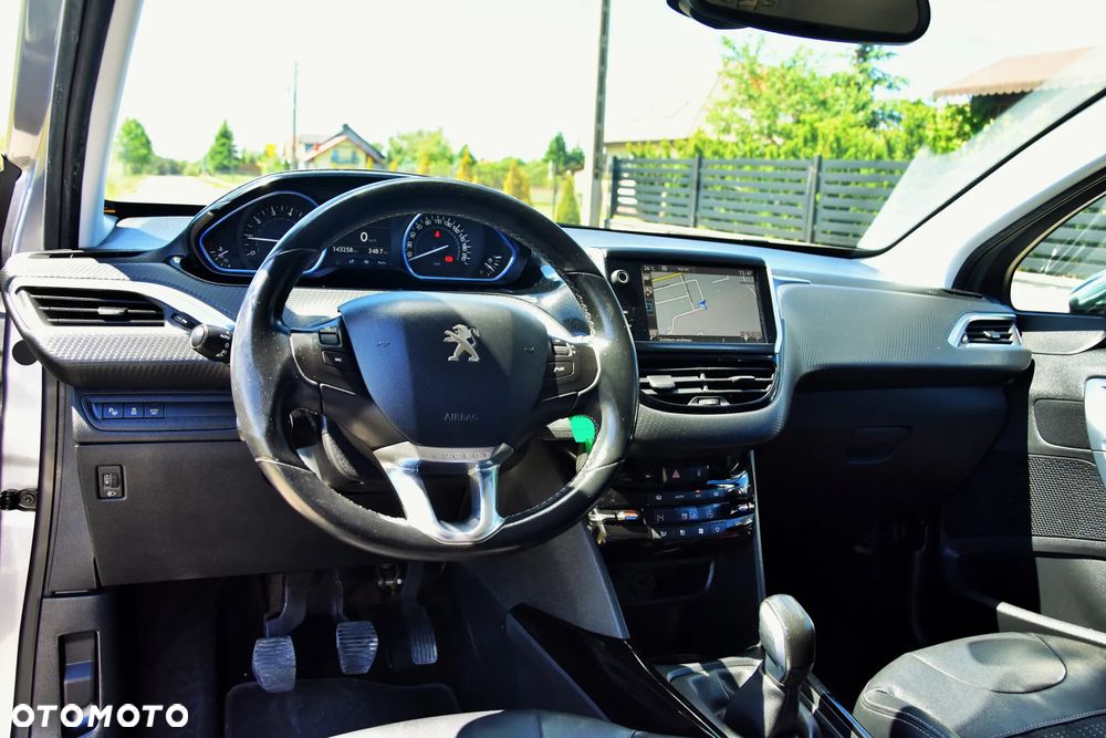Peugeot 2008 PureTech 110 Stop&Start Allure - 27
