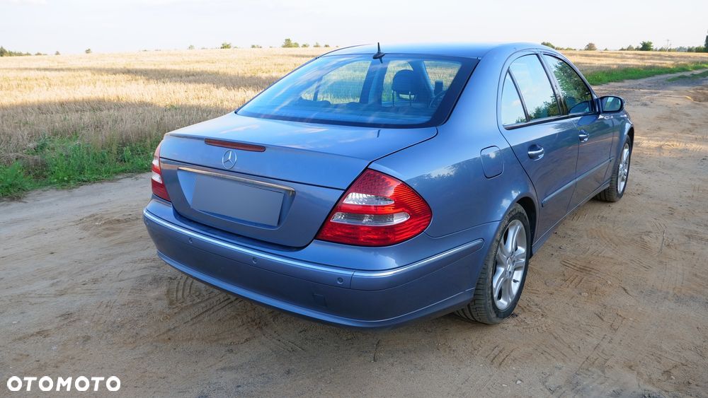 Mercedes-Benz Klasa E 320 Avantgarde - 23