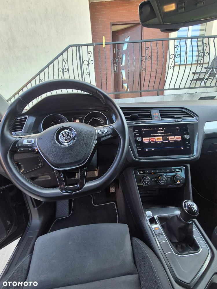 Volkswagen Tiguan 2.0 TDI BMT SCR Comfortline - 6