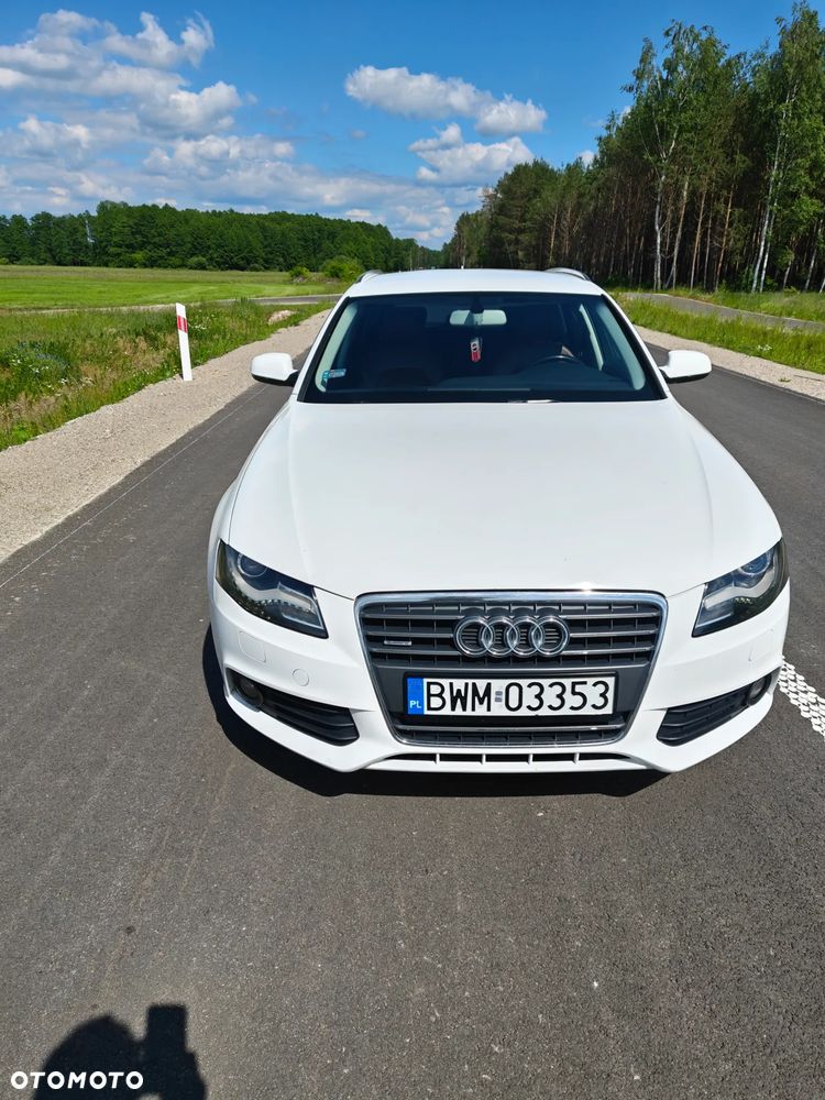 Audi A4 Avant - 1