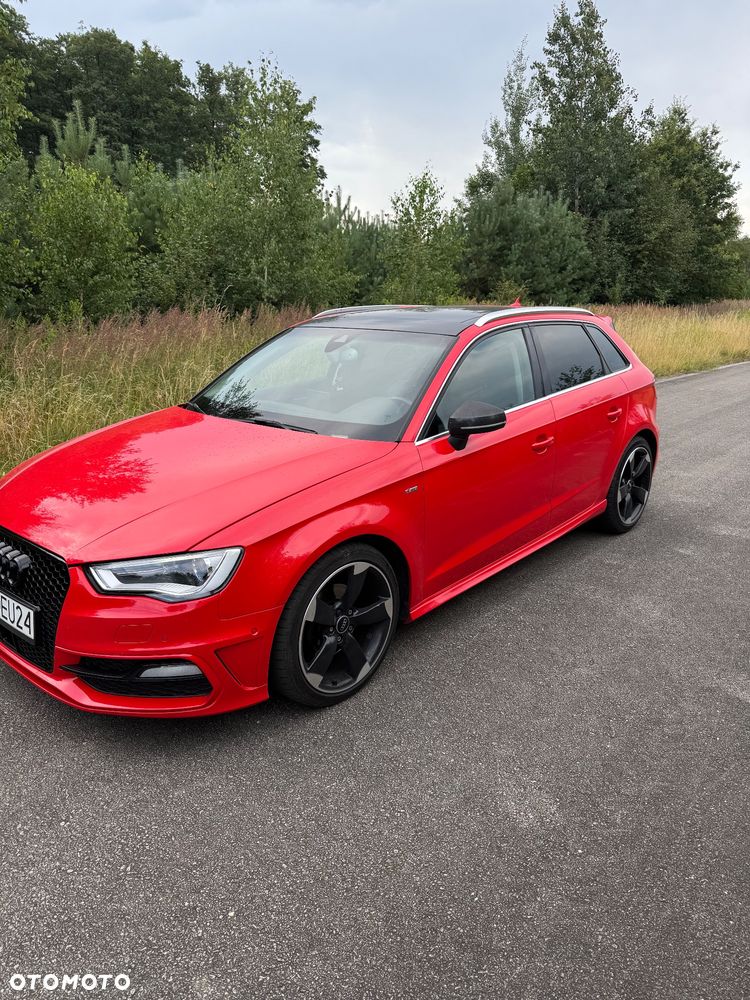 Audi A3 Sportback 2.0 TDI S tronic S line Sportpaket - 4