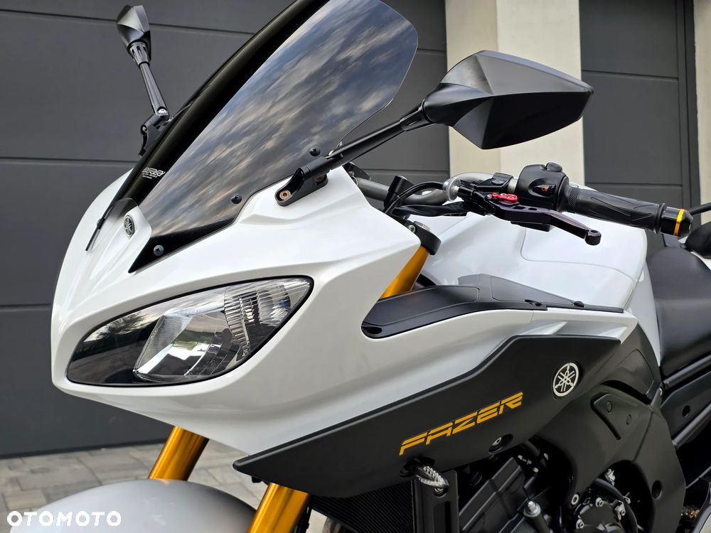Yamaha FZ8 - 26