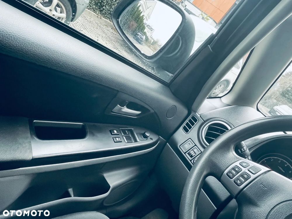 Suzuki SX4 1.6 Comfort - 8