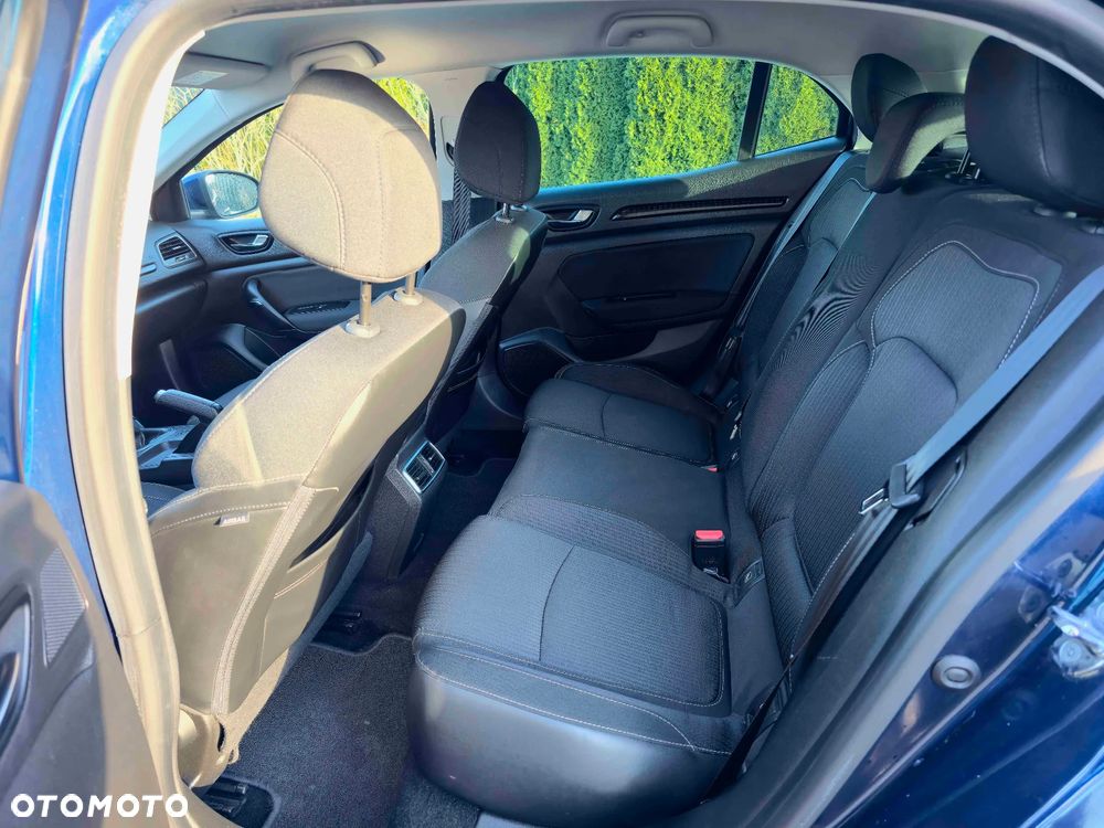 Renault Megane 1.2 Energy TCe Zen - 9