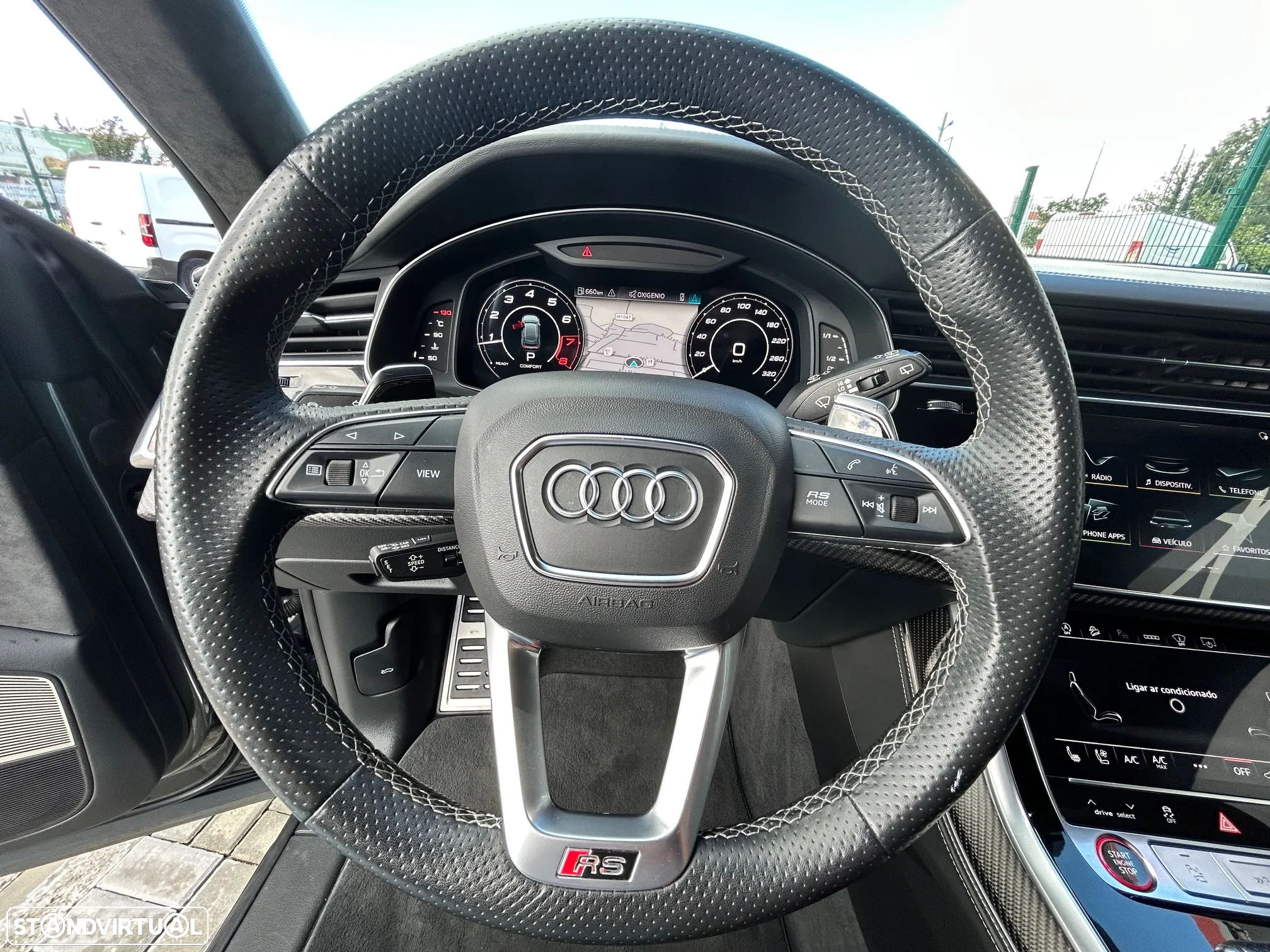Audi RS Q8 4.0 TFSI quattro Tiptronic - 18